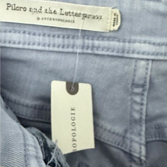 Anthropologie Pilcro Straight Slim Distressed Jeans | Size 25 - Picture 9 of 9